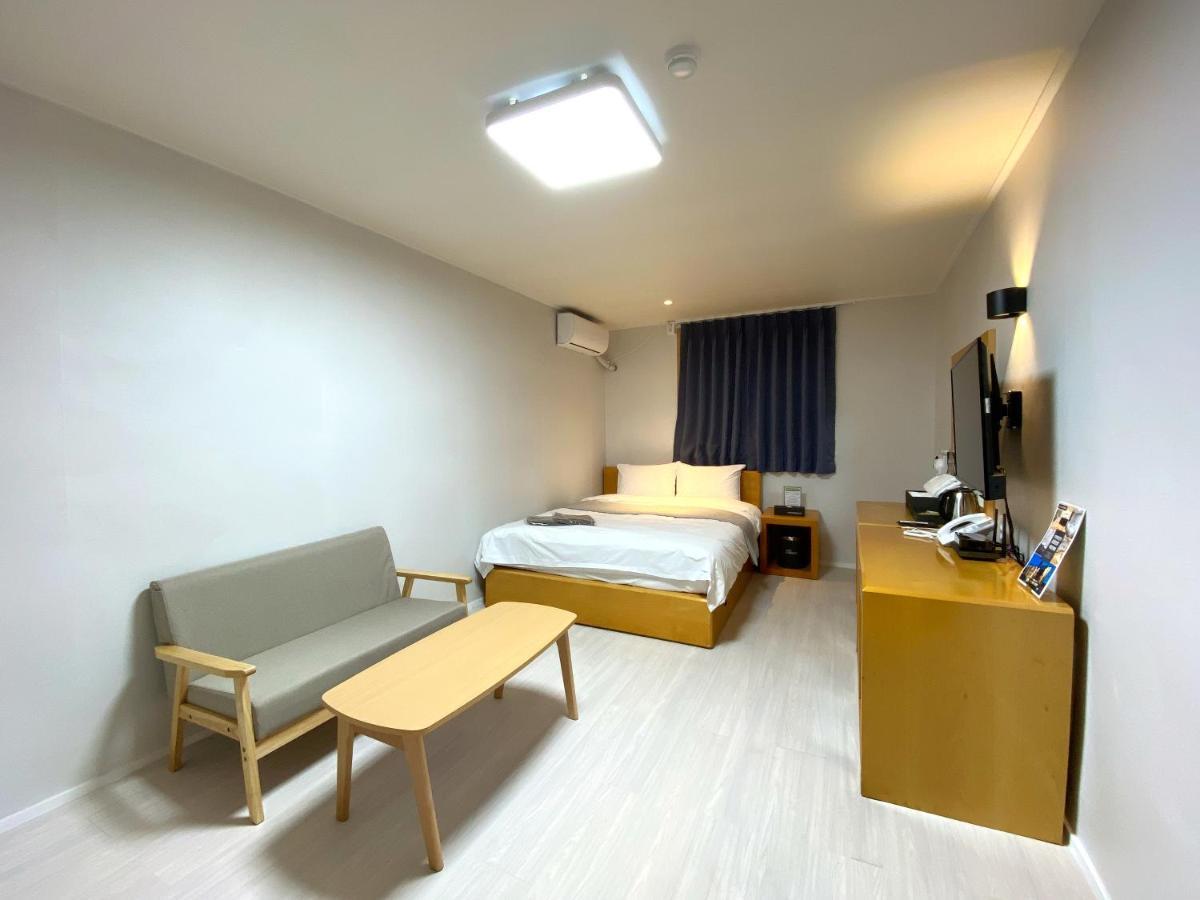 Suanbo Hot Spring Healing Hotel Chungju Esterno foto