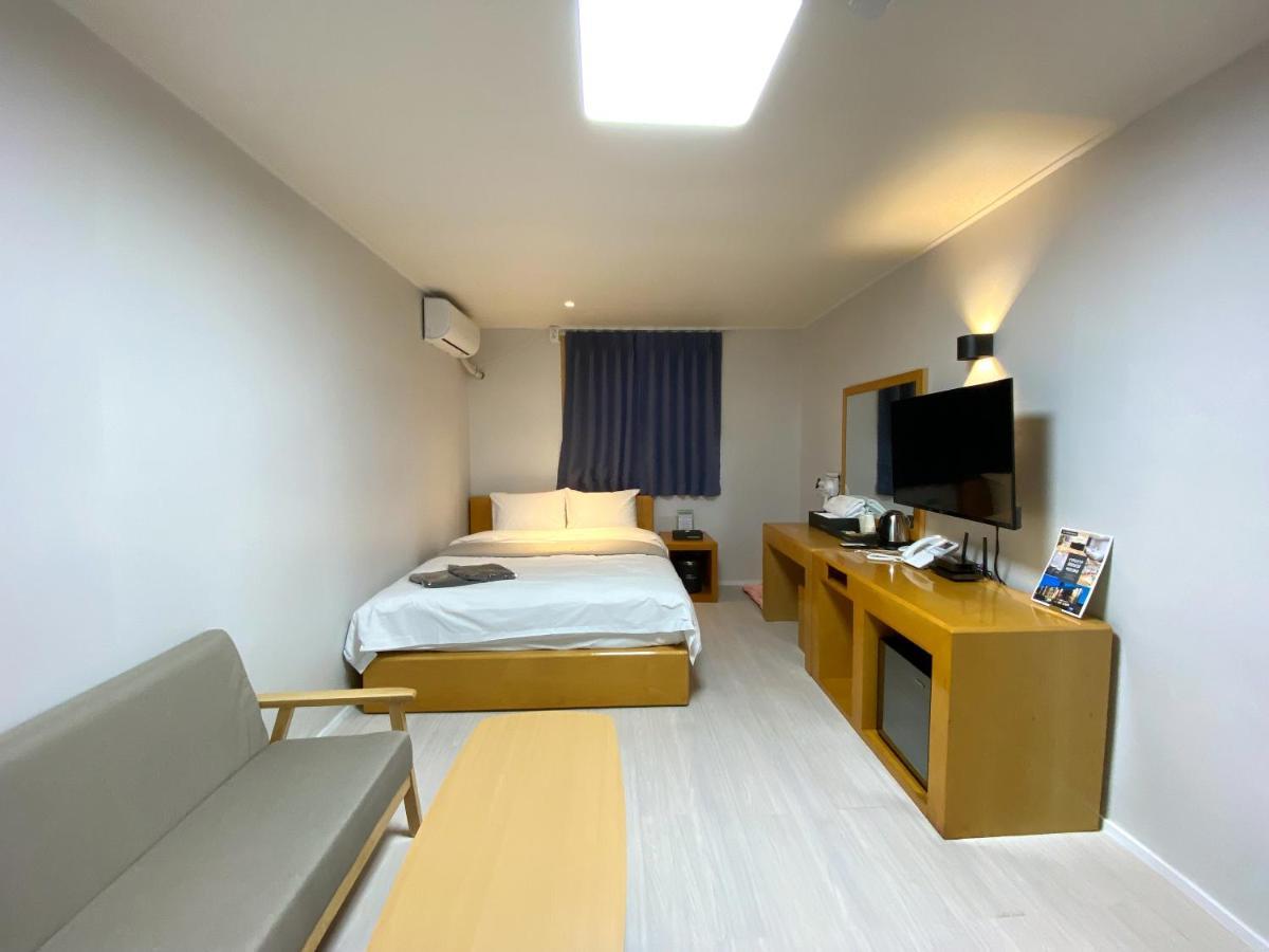 Suanbo Hot Spring Healing Hotel Chungju Esterno foto
