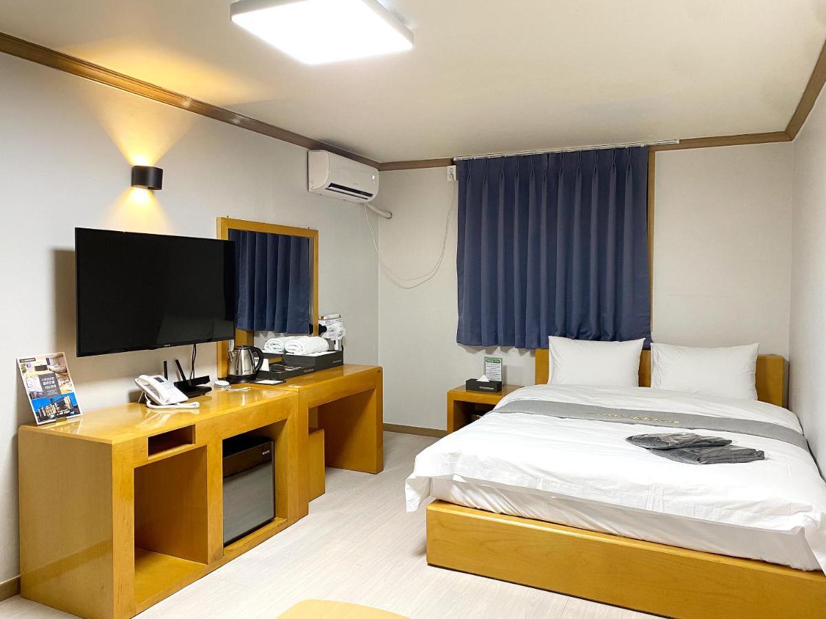 Suanbo Hot Spring Healing Hotel Chungju Esterno foto