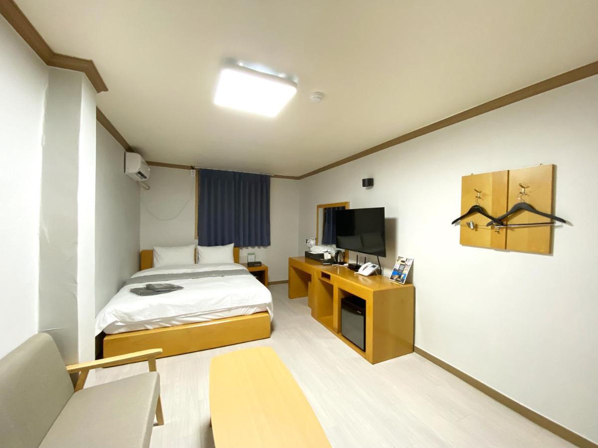Suanbo Hot Spring Healing Hotel Chungju Esterno foto