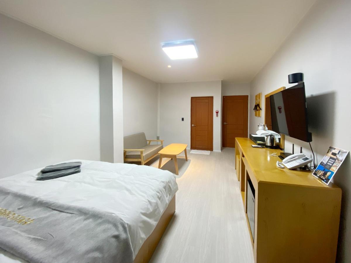 Suanbo Hot Spring Healing Hotel Chungju Esterno foto
