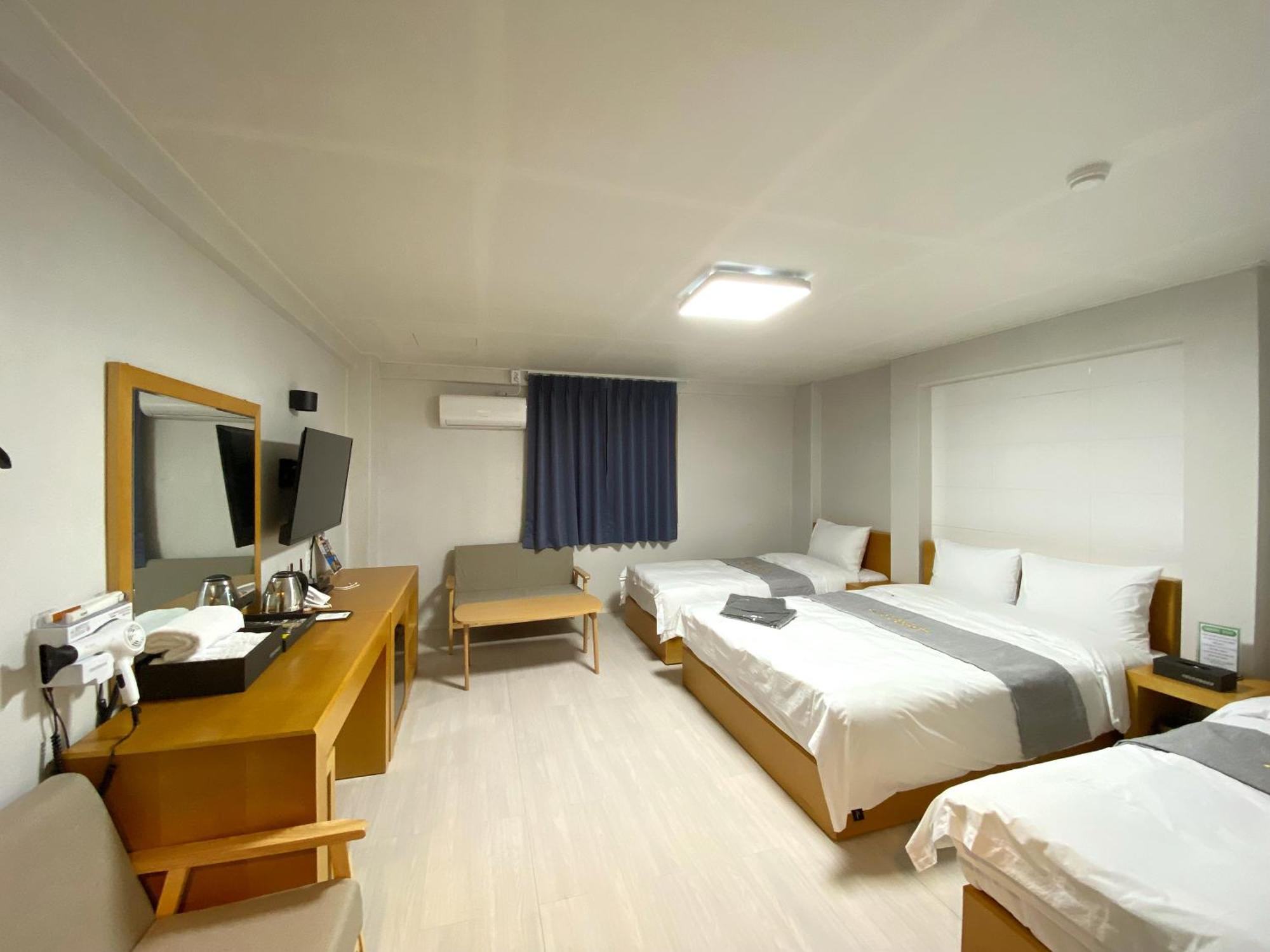 Suanbo Hot Spring Healing Hotel Chungju Esterno foto
