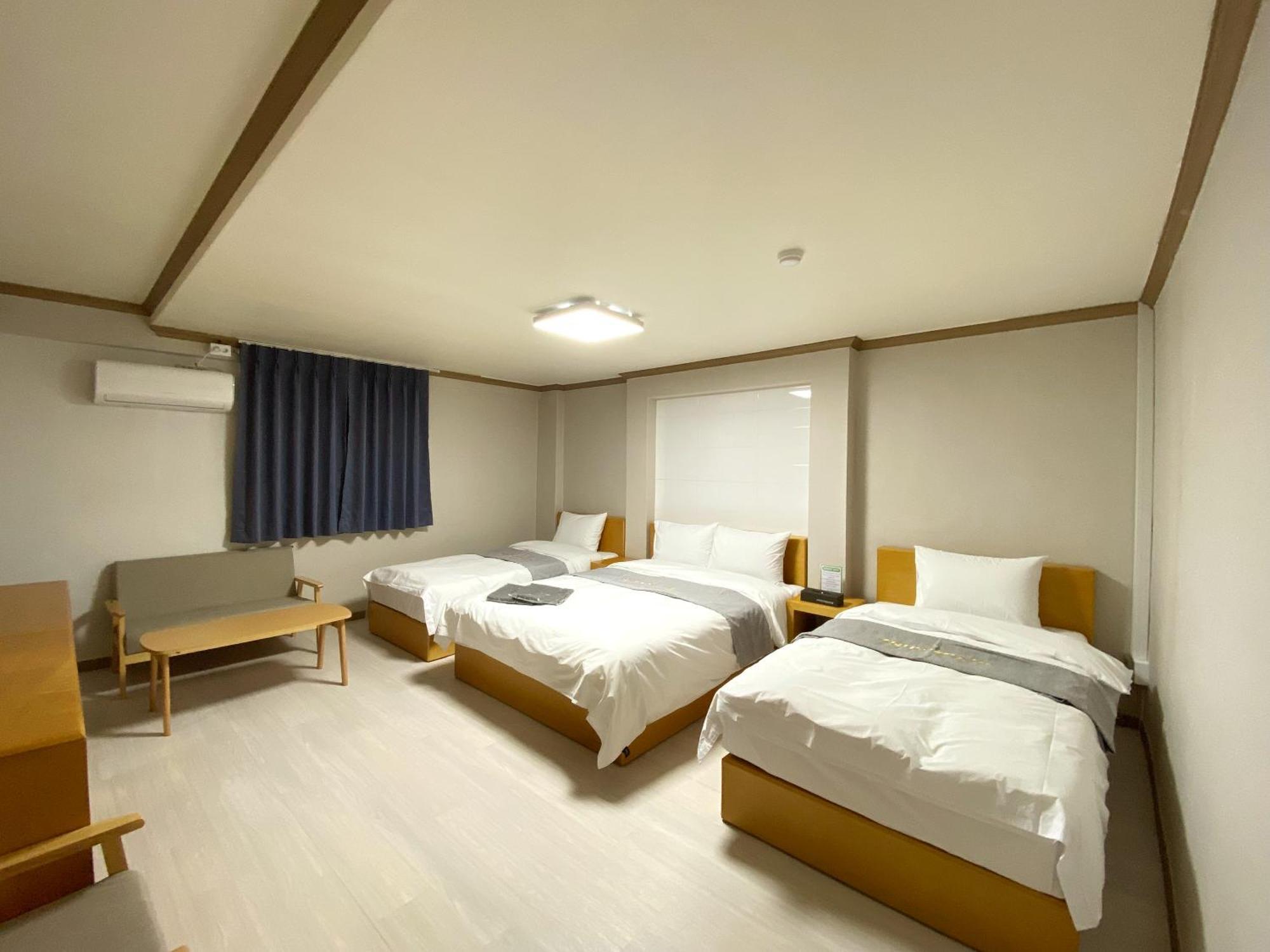 Suanbo Hot Spring Healing Hotel Chungju Esterno foto