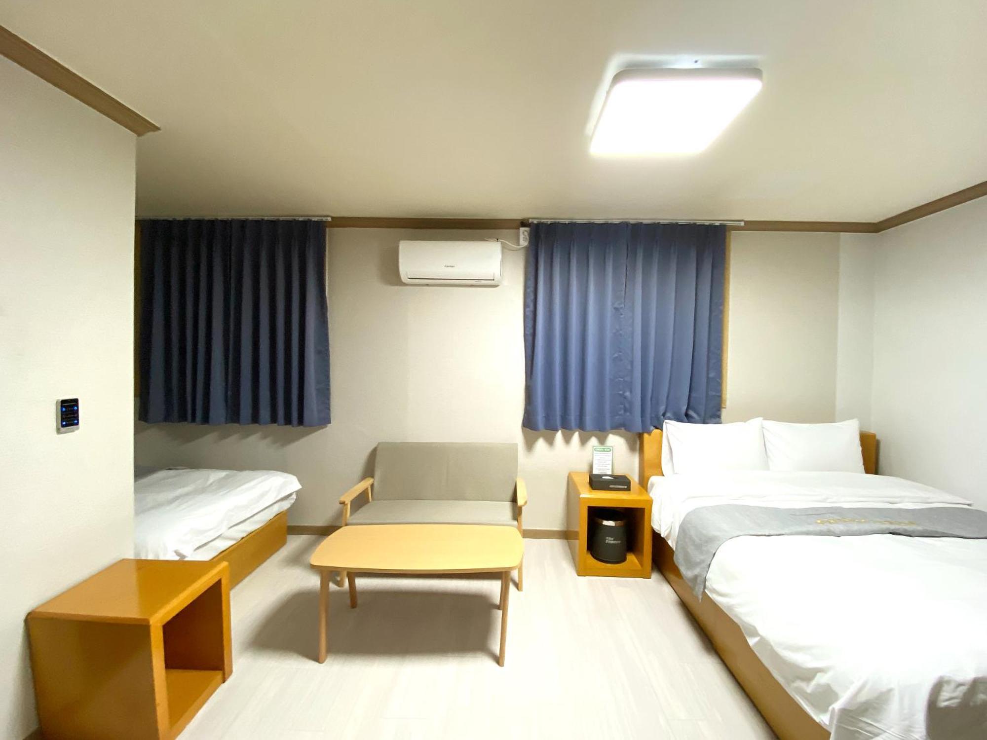 Suanbo Hot Spring Healing Hotel Chungju Esterno foto